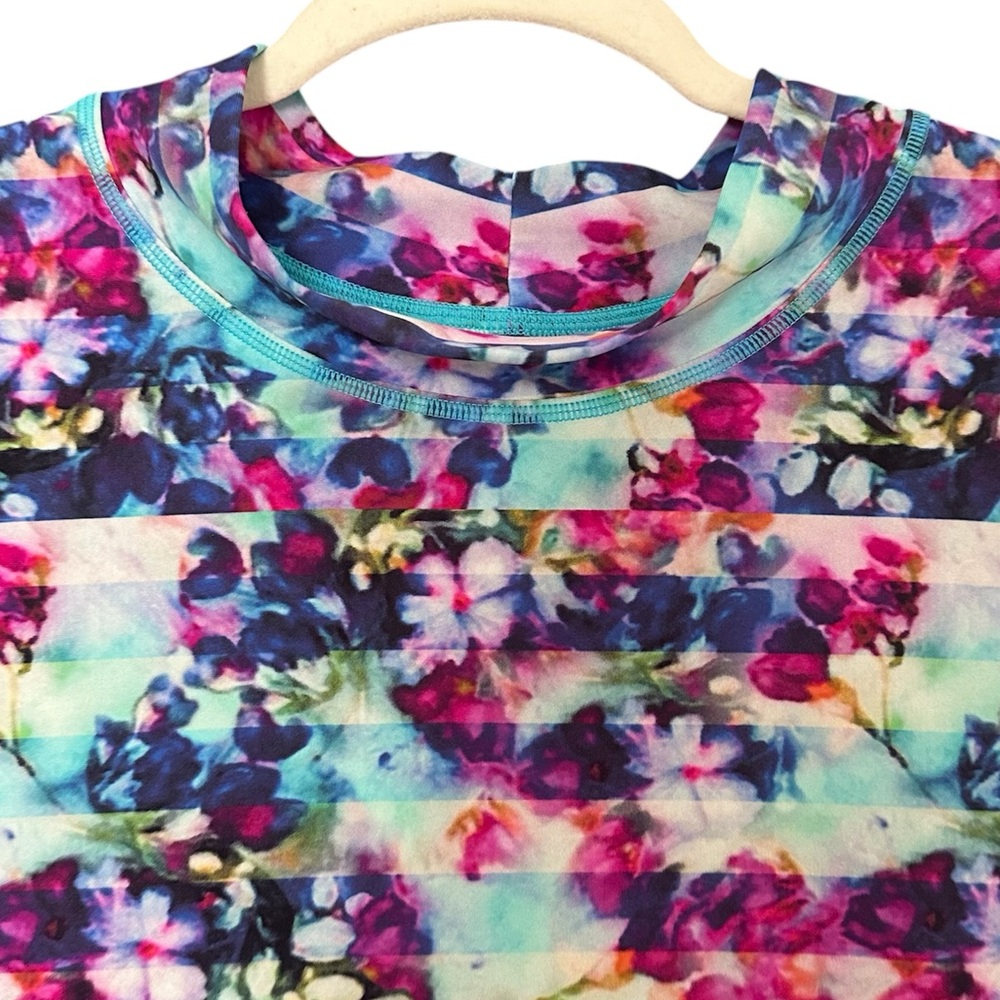 Athleta Floral Fade Rash Guard Swim Tank Size XL - Picture 5 of 8